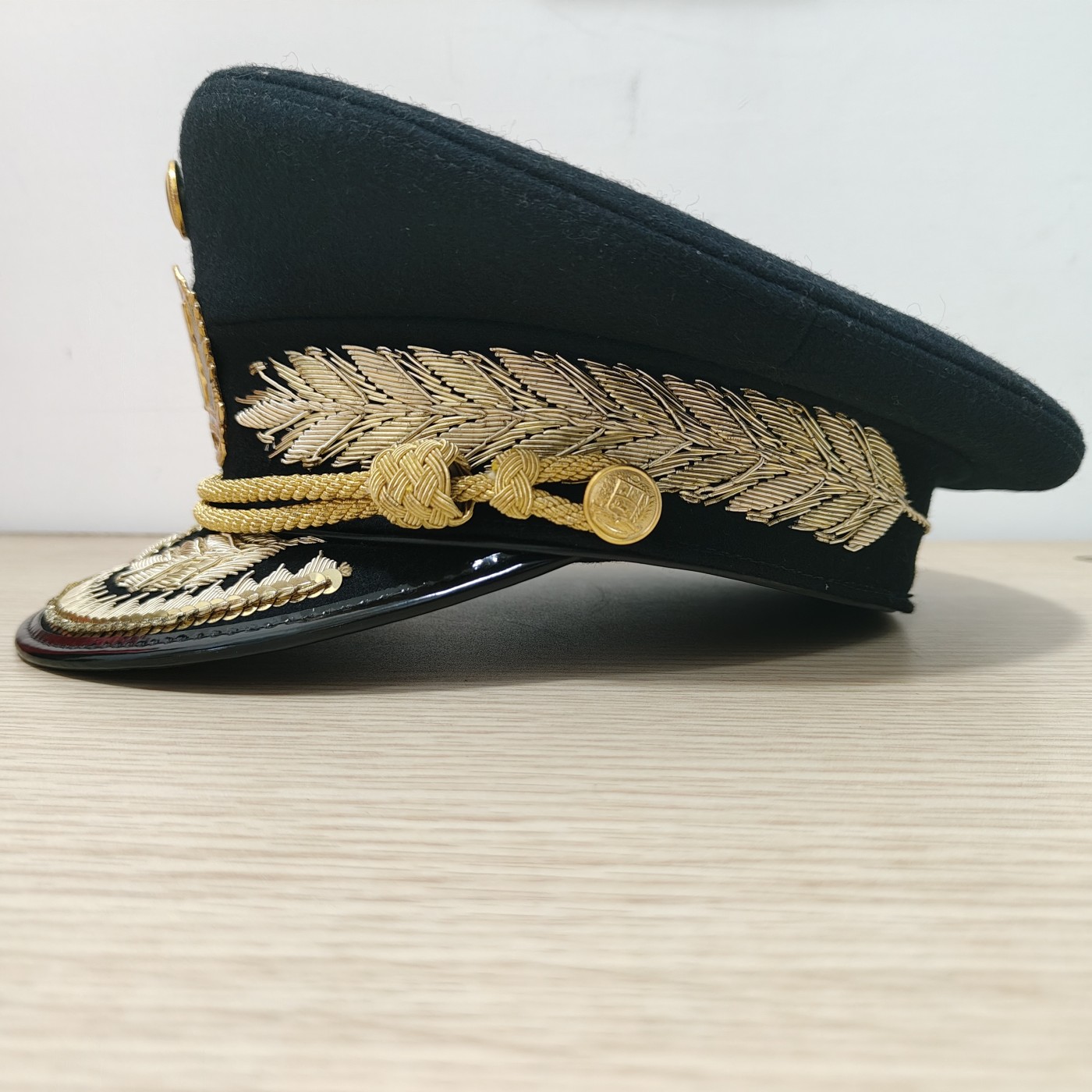 全场0元起拍 第123期 咸鱼国勋章拍卖专场 1月7日（周日）下午6：00开始 委内瑞拉将官常礼服帽 金属刺绣 57CM