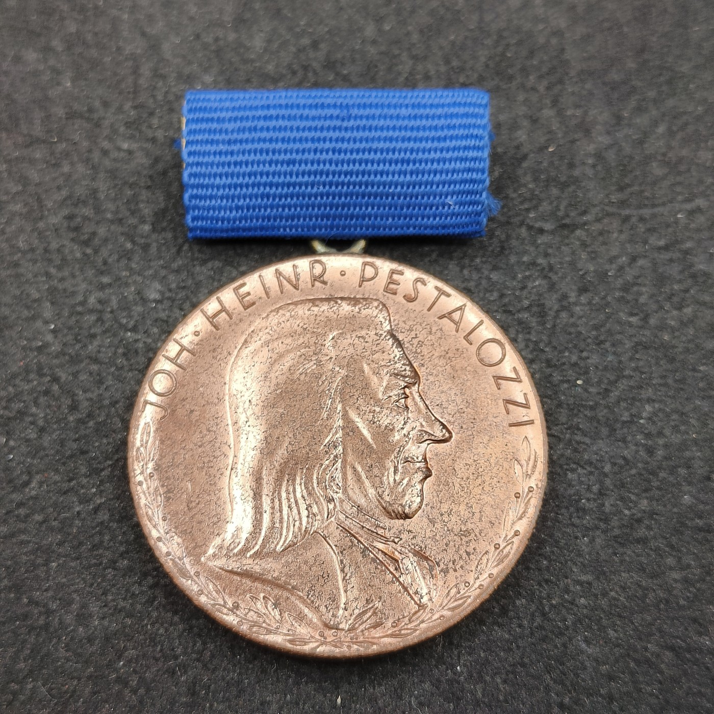 全场0元起拍 第123期 咸鱼国勋章拍卖专场 1月7日（周日）下午6：00开始 东德裴斯洛泰齐忠诚服务奖章