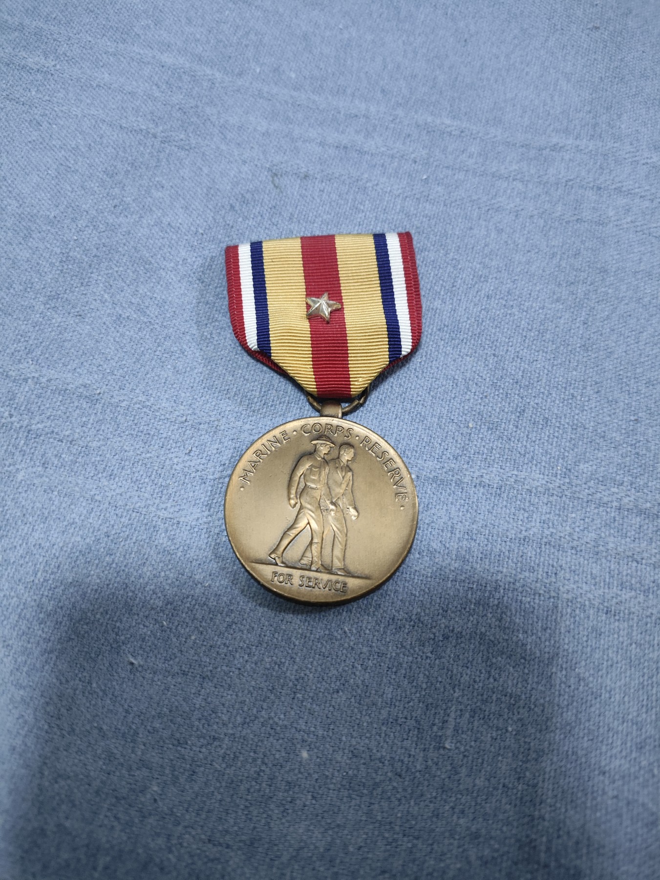 仁孝堂徽章红藏拍卖(第一场) 美国奖章 美国海军陆战队预备役奖章 带一颗银星勋饰 代表5次获得 上挂带厂标
