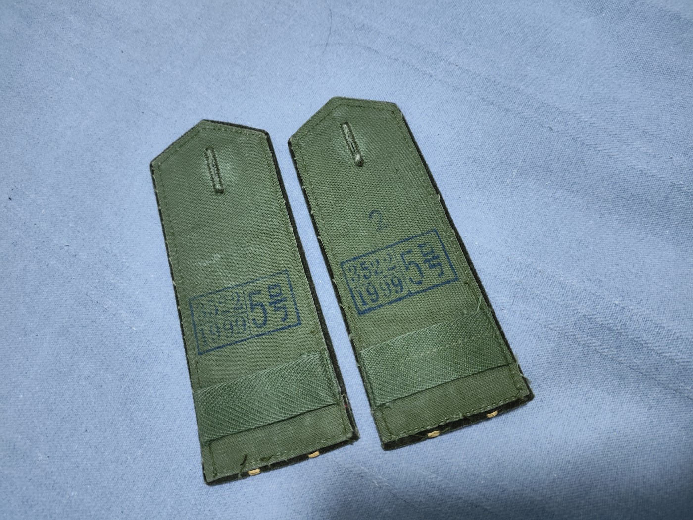 仁孝堂徽章红藏拍卖(第一场) 南苏联 塞里斯 87少校两幅 一副野战一副常服