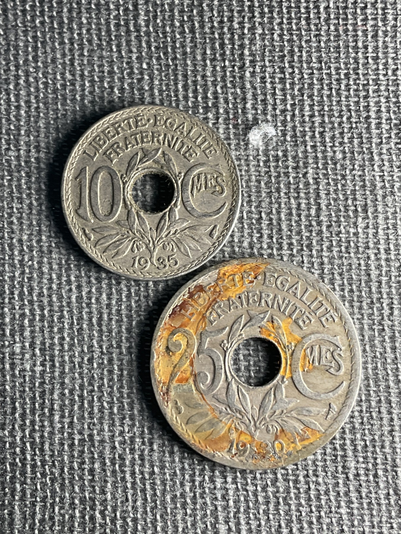 外国硬币首场2024-1-6 法国1935年10分1930年20分