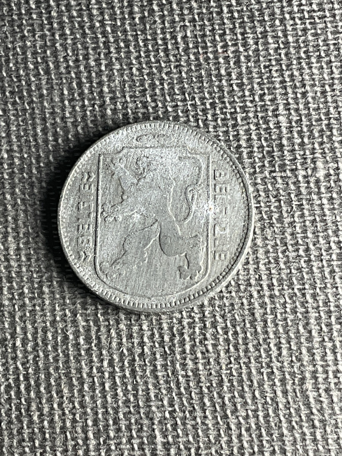 外国硬币首场2024-1-6 比利时1944年锌币