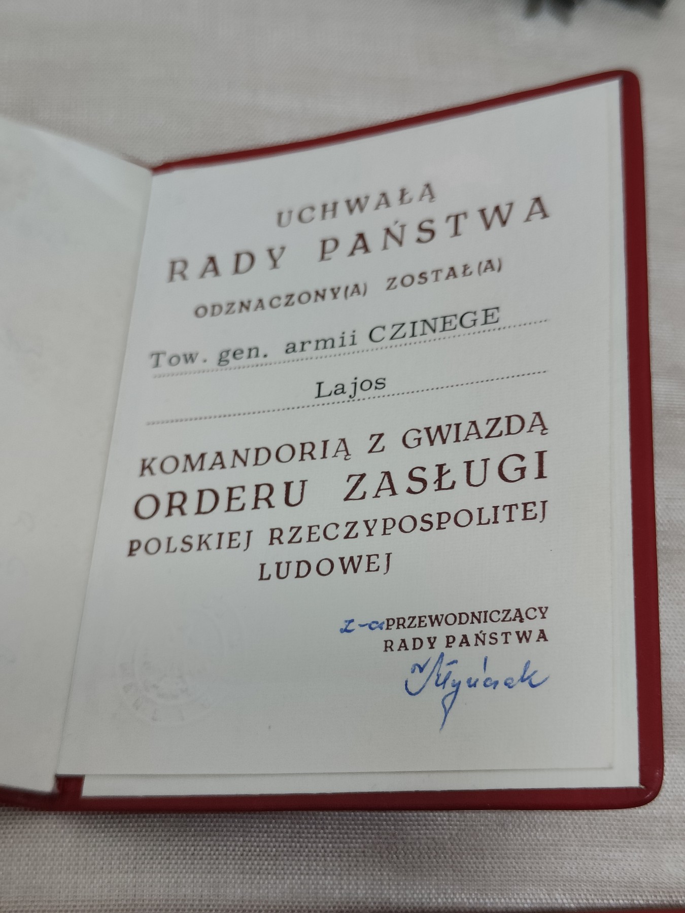 全场0元起拍 第123期 咸鱼国勋章拍卖专场 1月7日（周日）下午6：00开始 匈牙利人民共和国国防部长陆军大将 波兰功绩勋章 外交访问授予带证LajosCzinege齐奈盖·拉约什 匈牙利陆军大将国防部长政治局委员副总理获得