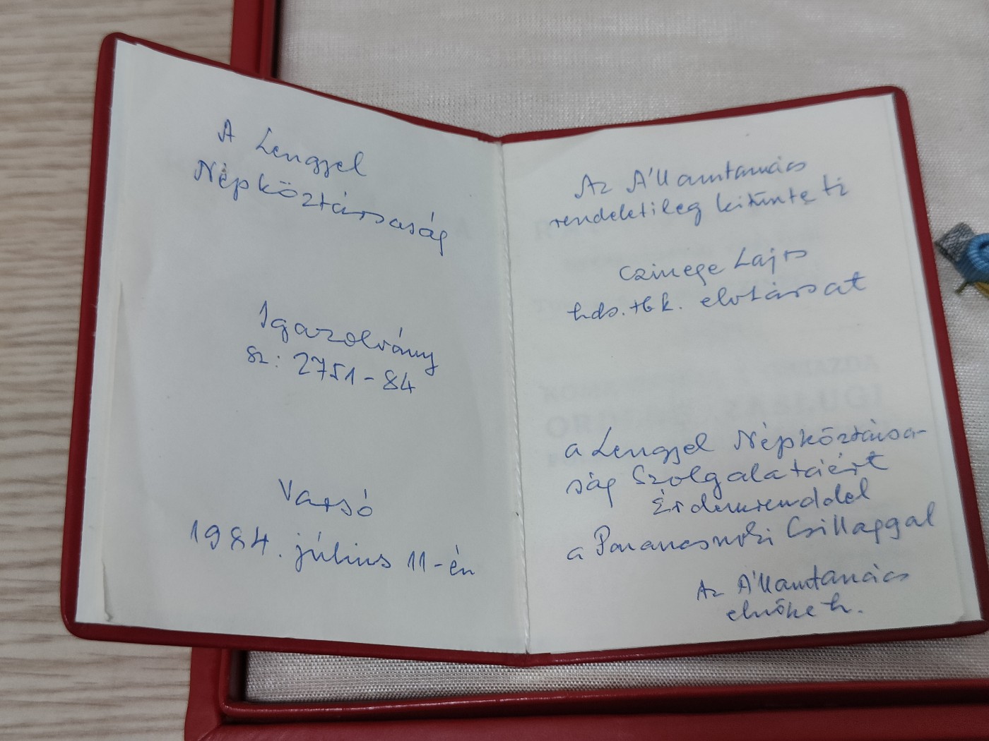 全场0元起拍 第123期 咸鱼国勋章拍卖专场 1月7日（周日）下午6：00开始 匈牙利人民共和国国防部长陆军大将 波兰功绩勋章 外交访问授予带证LajosCzinege齐奈盖·拉约什 匈牙利陆军大将国防部长政治局委员副总理获得