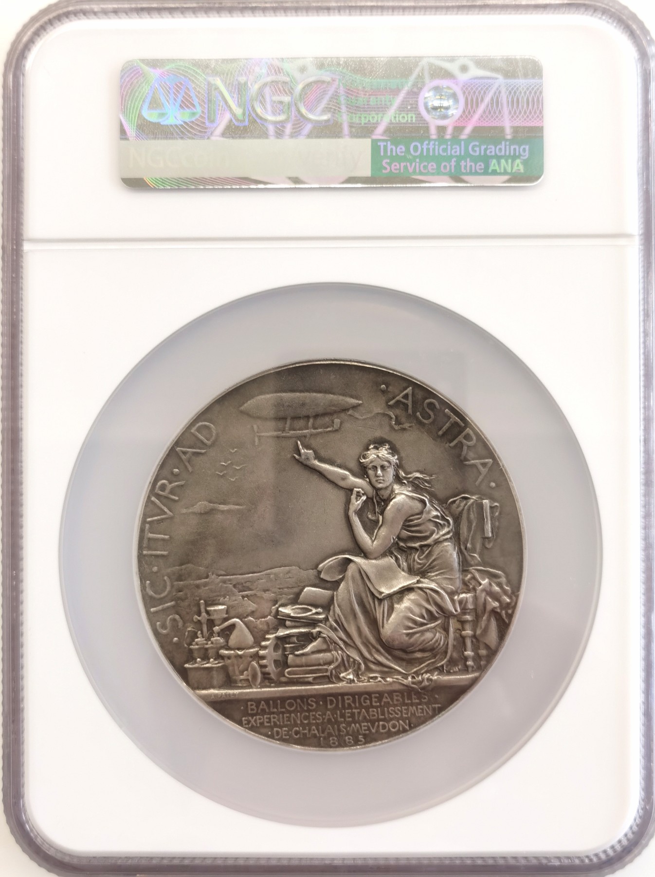博洋堂世界钱币拍卖第084期（全场包邮） NGC MS63 法国1885年沙莱-默东飞艇实验银章 A. Patey作品 直径72mm。巴黎造币厂铸造，多见铜与镀银版，银版10年难得一见