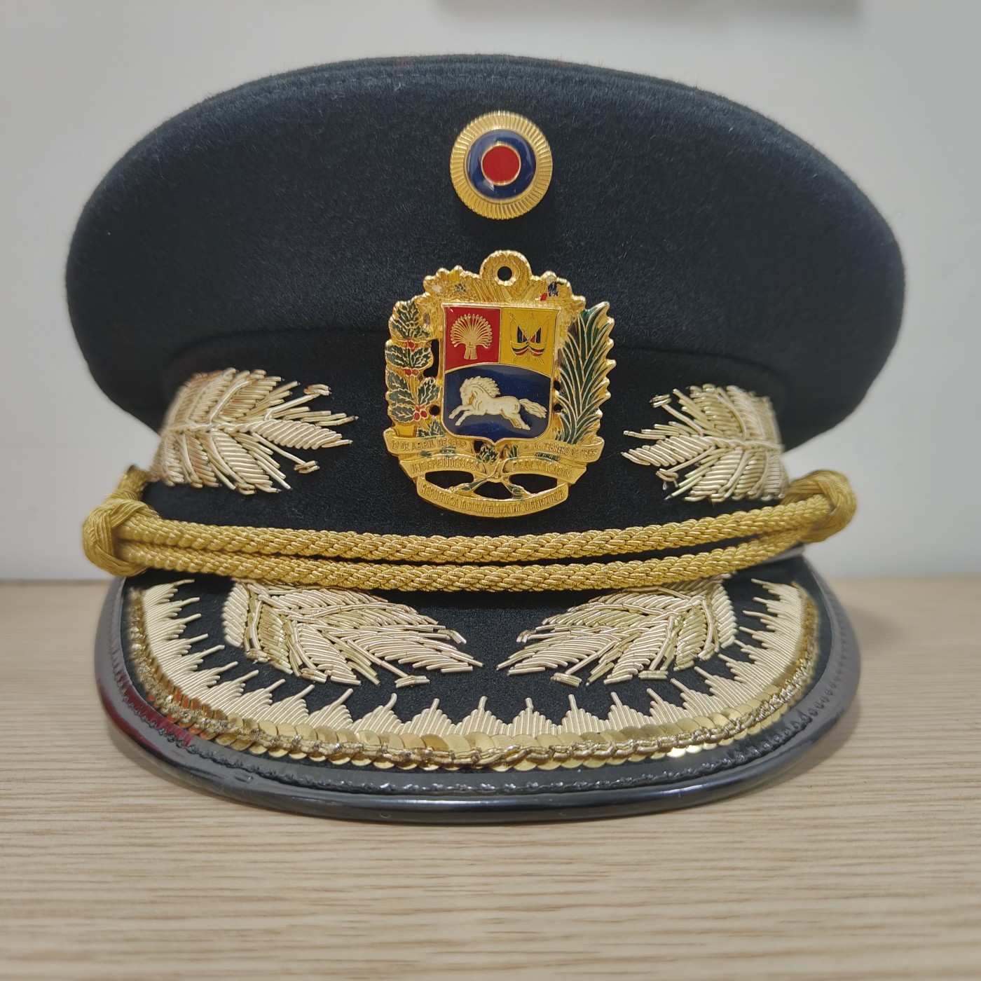 全场0元起拍 第123期 咸鱼国勋章拍卖专场 1月7日（周日）下午6：00开始 委内瑞拉将官常礼服帽 金属刺绣 57CM