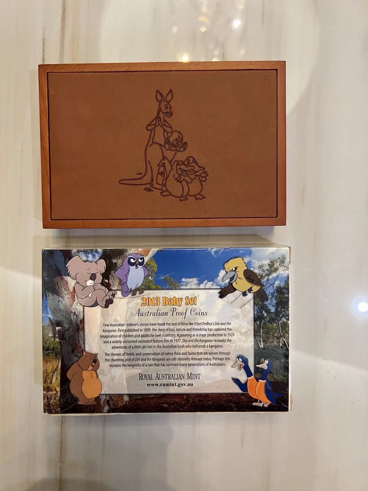 【币观天下】第2期钱币低佣金秒杀专场全场三件以上包邮 澳大利亚2013年儿童纪念精制套币 澳大利亚皇家造币厂出品