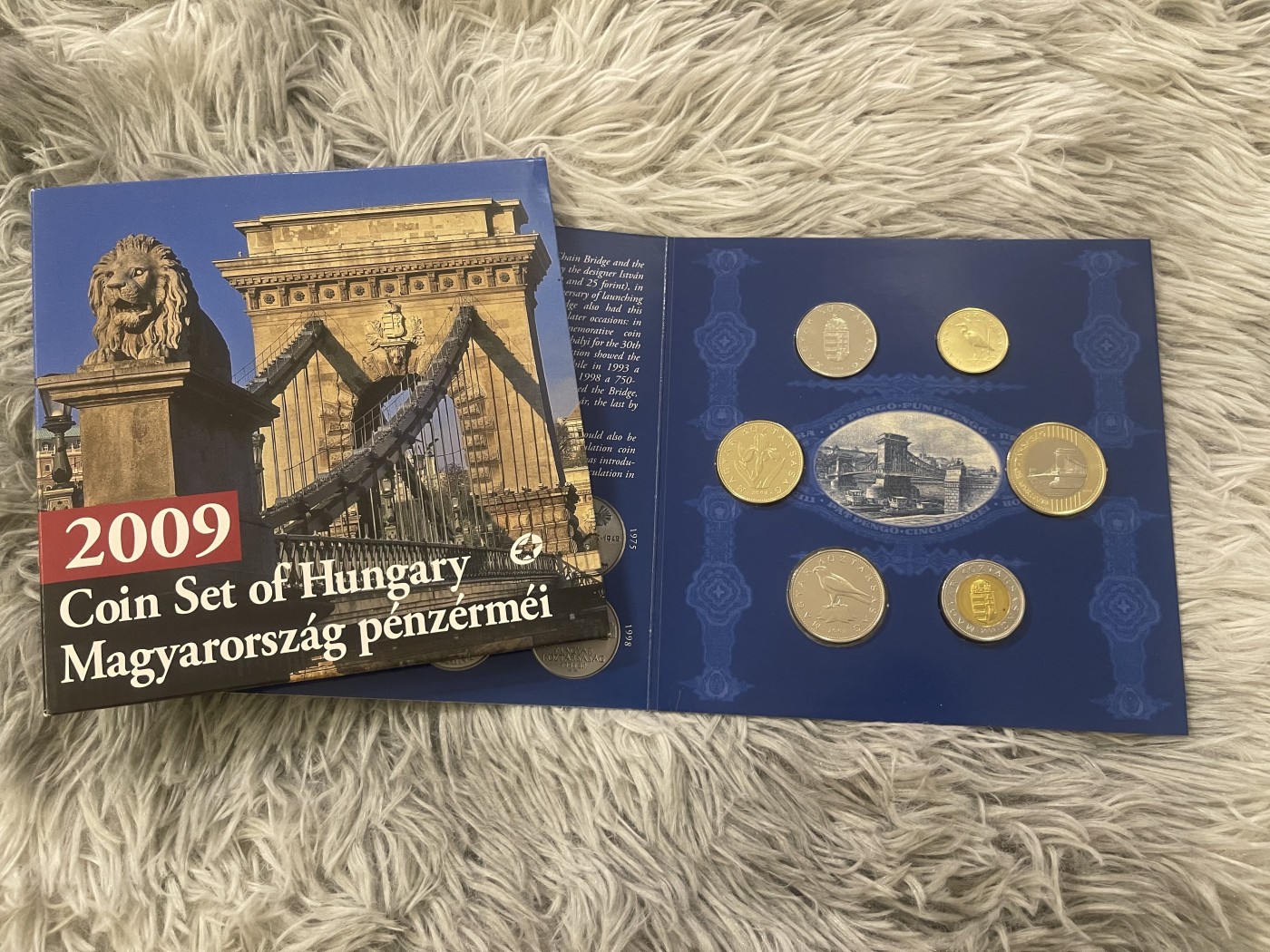 【币观天下】第2期钱币低佣金秒杀专场全场三件以上包邮 匈牙利2009年官方套币 发行量5000套