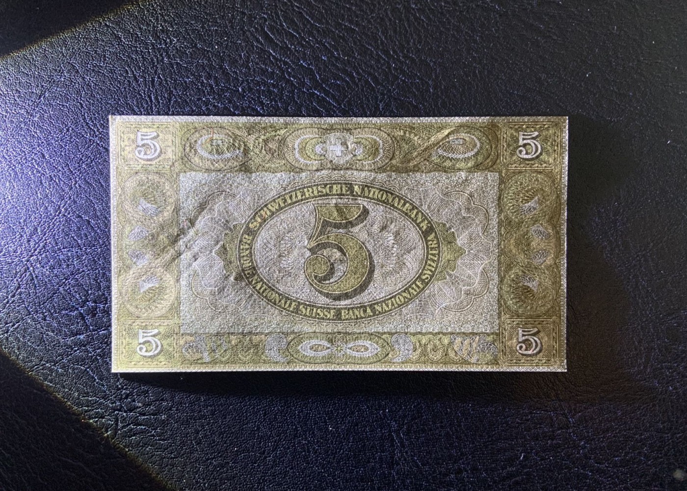 收藏联盟Quantum Auction 第316期拍卖  瑞士央行1951年5法郎 品相UNC 轻微点钞痕 号码无347 少见低面值