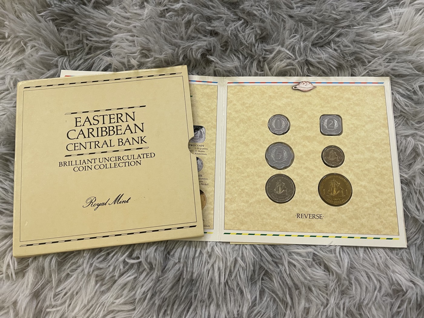 【币观天下】第2期钱币低佣金秒杀专场全场三件以上包邮 东加勒比1986年皇家造币厂官方套币 