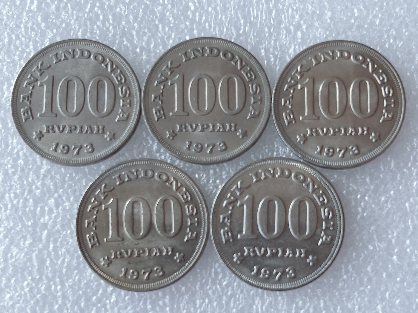 全场一元起拍 世界散币、银币专场 第53期 印度尼西亚1973年100卢比硬币 母系米南加保屋 5枚