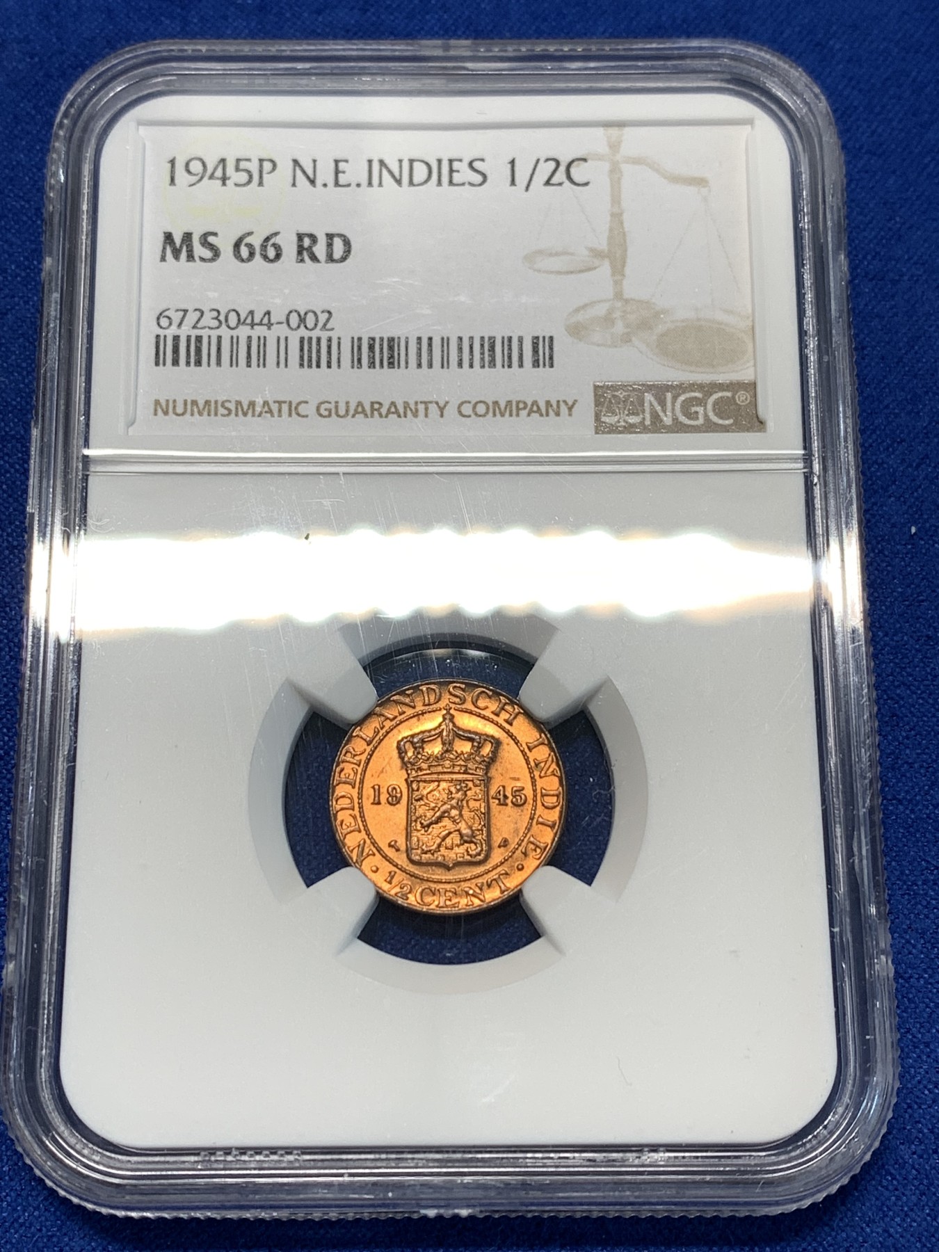 《竞宝斋》第232场-周日，周一 2场 (全场包邮) NGC MS66RD 荷属东印度群岛（今印尼）1945年1/2 半分 铜币 卷拆评级 超高分好品