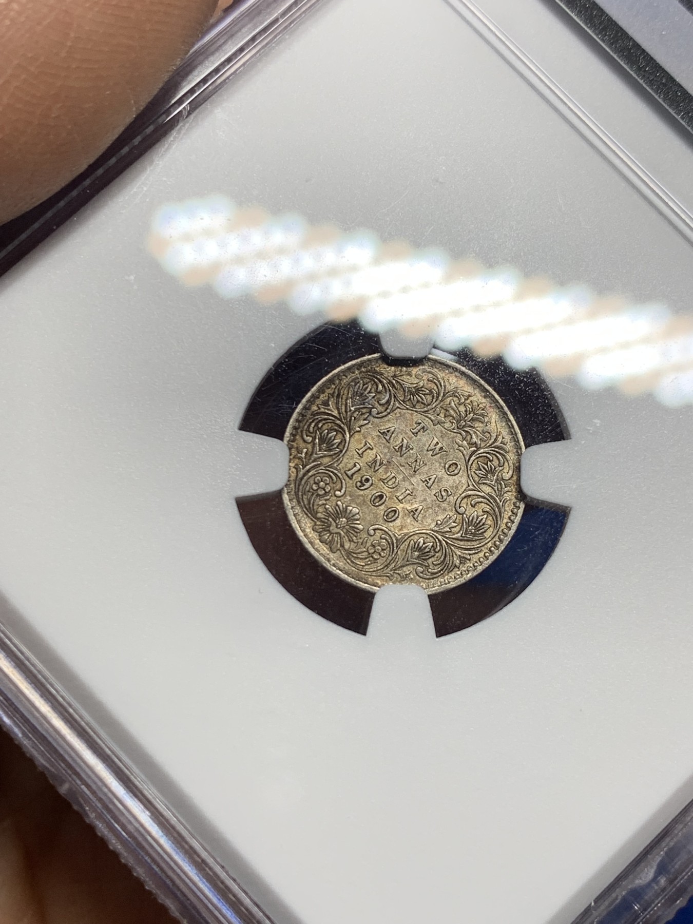 《竞宝斋》第232场-周日，周一 2场 (全场包邮) NGC AU55 英属印度1900年2安娜银币 老包浆