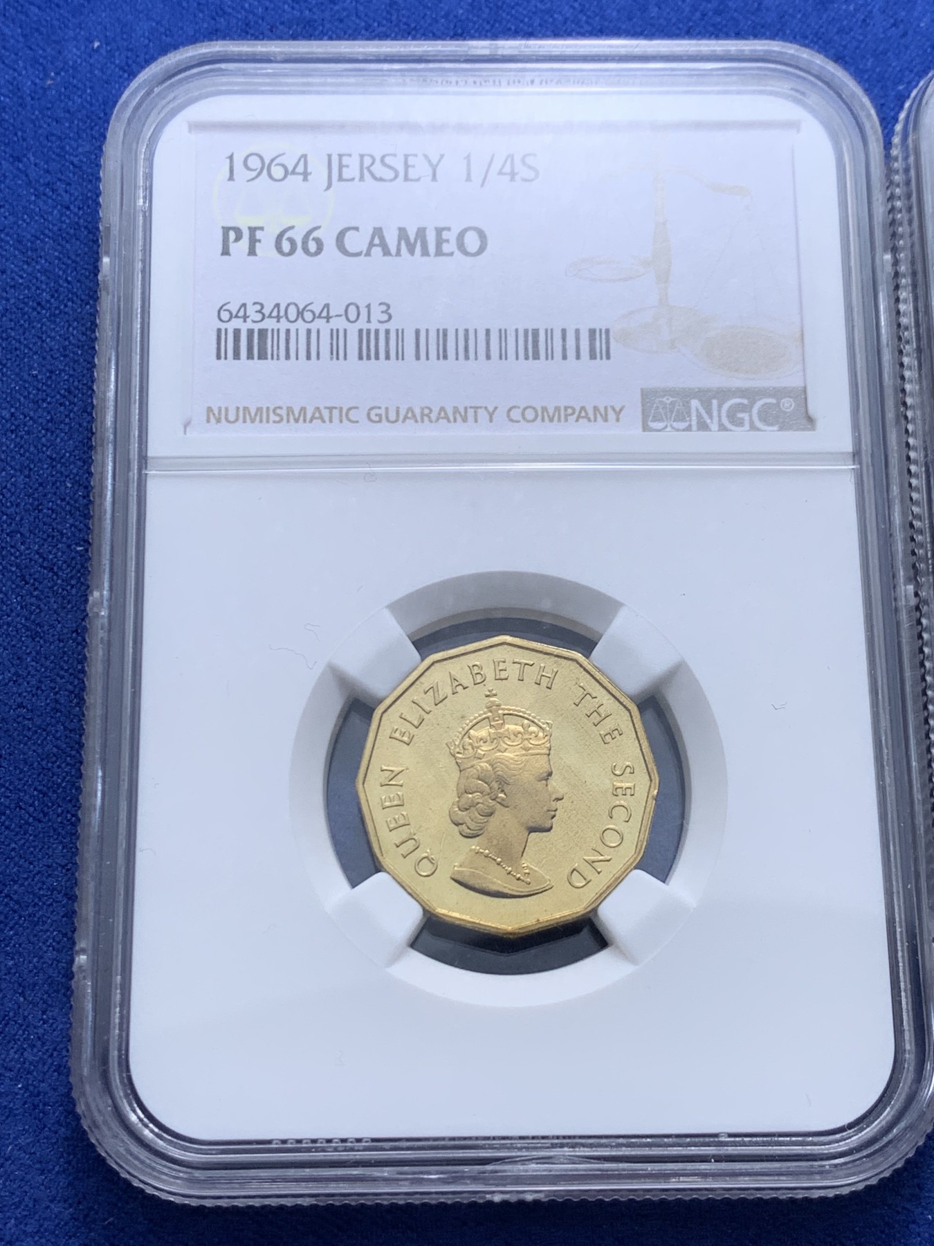 《竞宝斋》第232场-周日，周一 2场 (全场包邮) 2枚一组 NGC-PF65-66 英属泽西岛1964年精制铜币 1/4S+1/12S 高分难得 十分精美