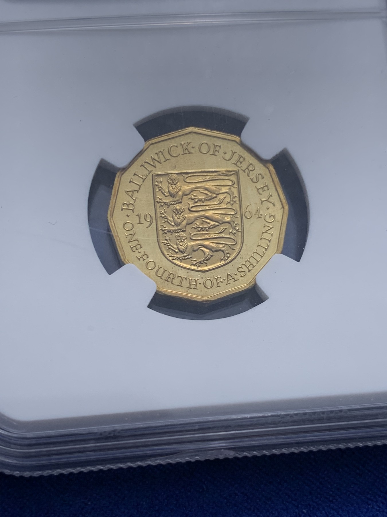 《竞宝斋》第232场-周日，周一 2场 (全场包邮) 2枚一组 NGC-PF65-66 英属泽西岛1964年精制铜币 1/4S+1/12S 高分难得 十分精美