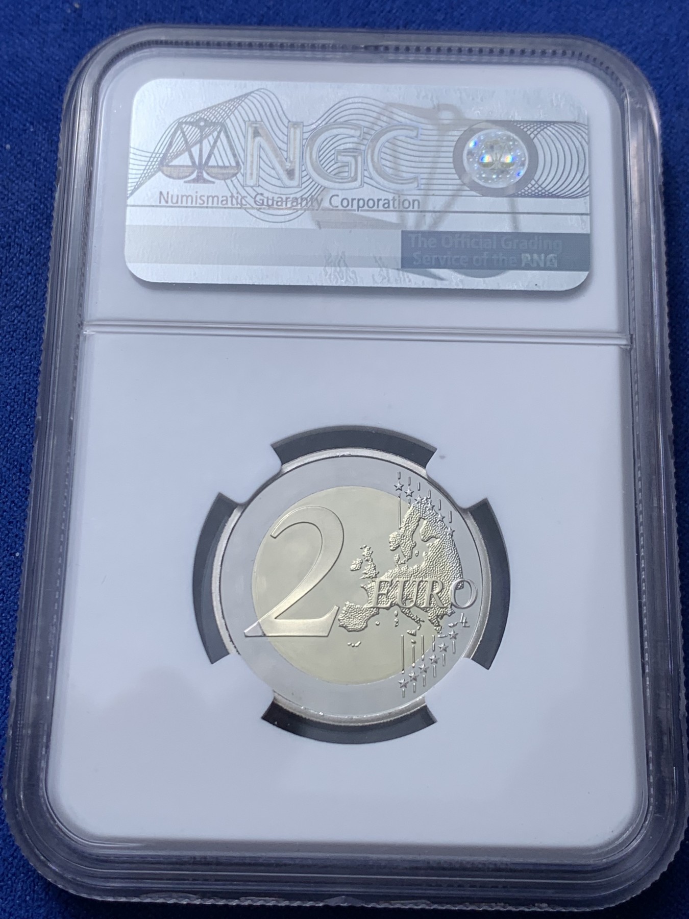《竞宝斋》第232场-周日，周一 2场 (全场包邮) NGC-PF69UC 法国2020年医学研究2欧精制纪念币 首期蓝标 盒证齐全