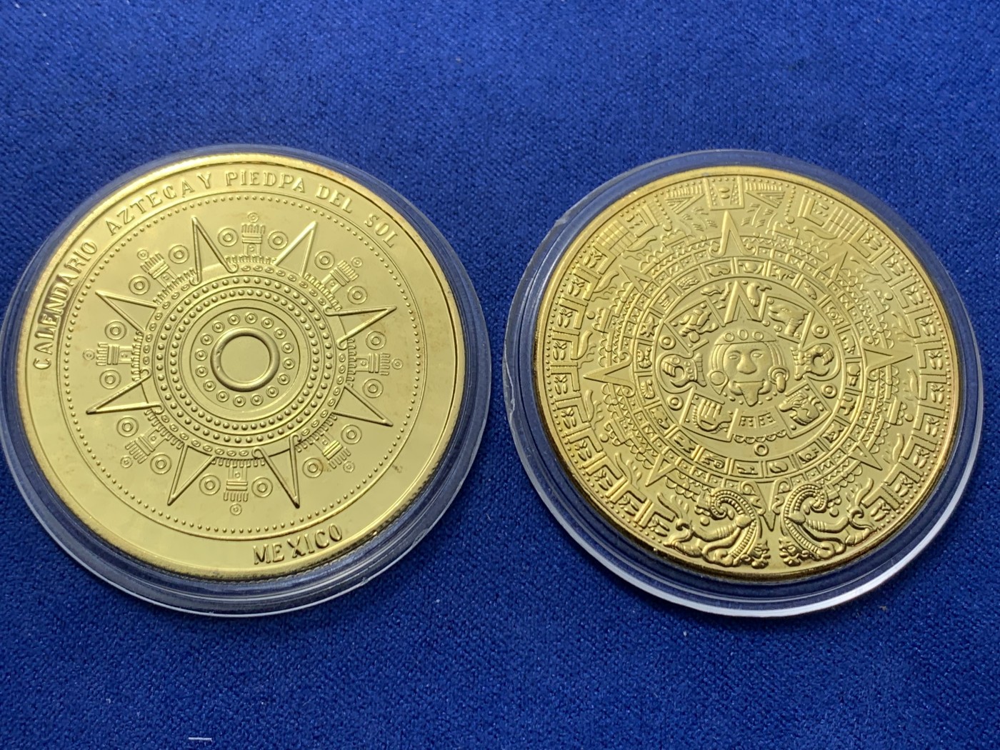 《竞宝斋》第232场-周日，周一 2场 (全场包邮) 2枚一组铜币 墨西哥美洲玛雅文化历法盘纪念章