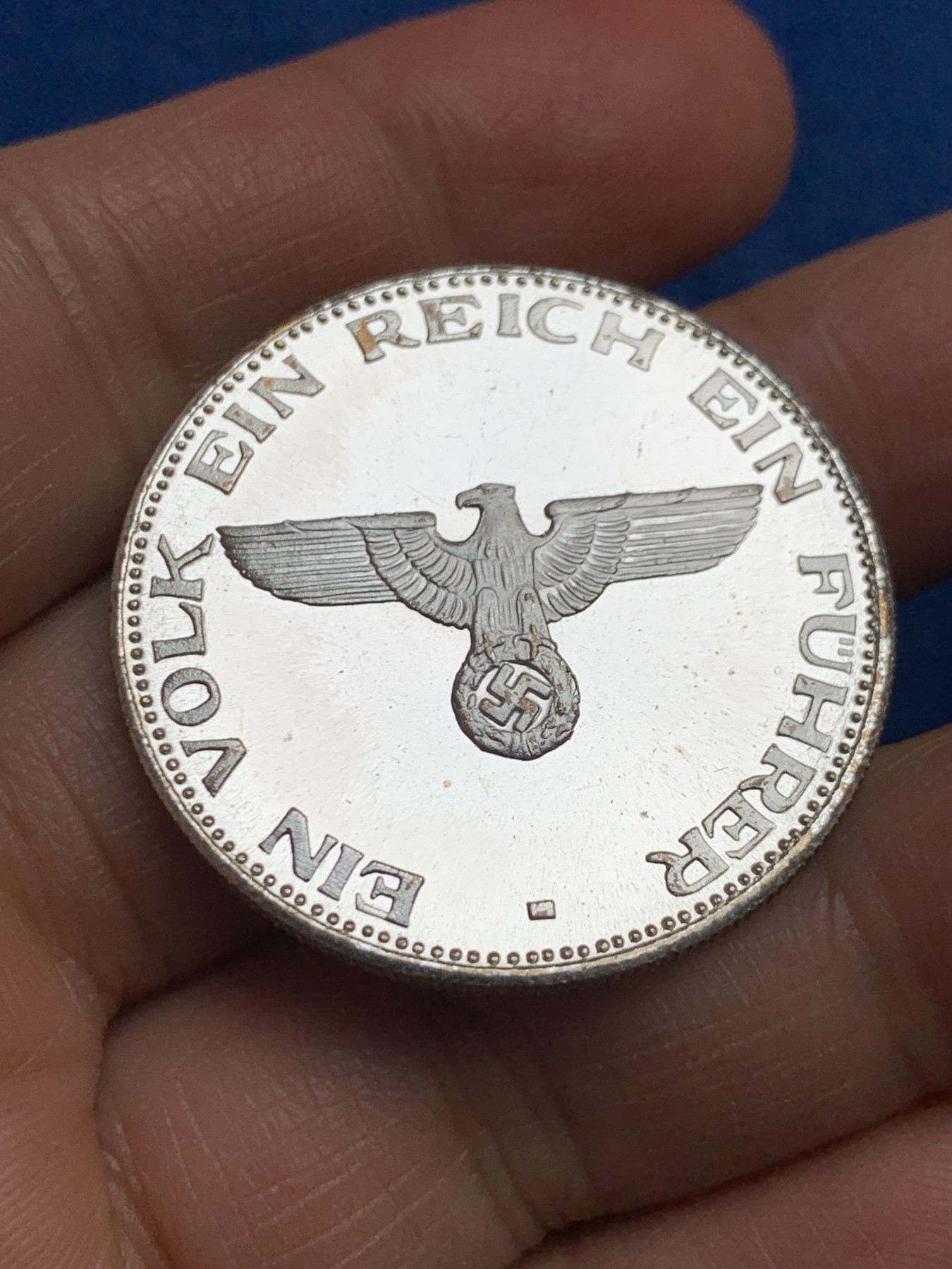 《竞宝斋》第232场-周日，周一 2场 (全场包邮) 元首后铸铝章