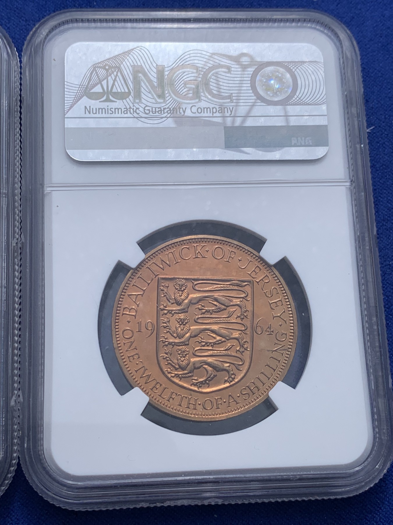 《竞宝斋》第232场-周日，周一 2场 (全场包邮) 2枚一组 NGC-PF65-66 英属泽西岛1964年精制铜币 1/4S+1/12S 高分难得 十分精美