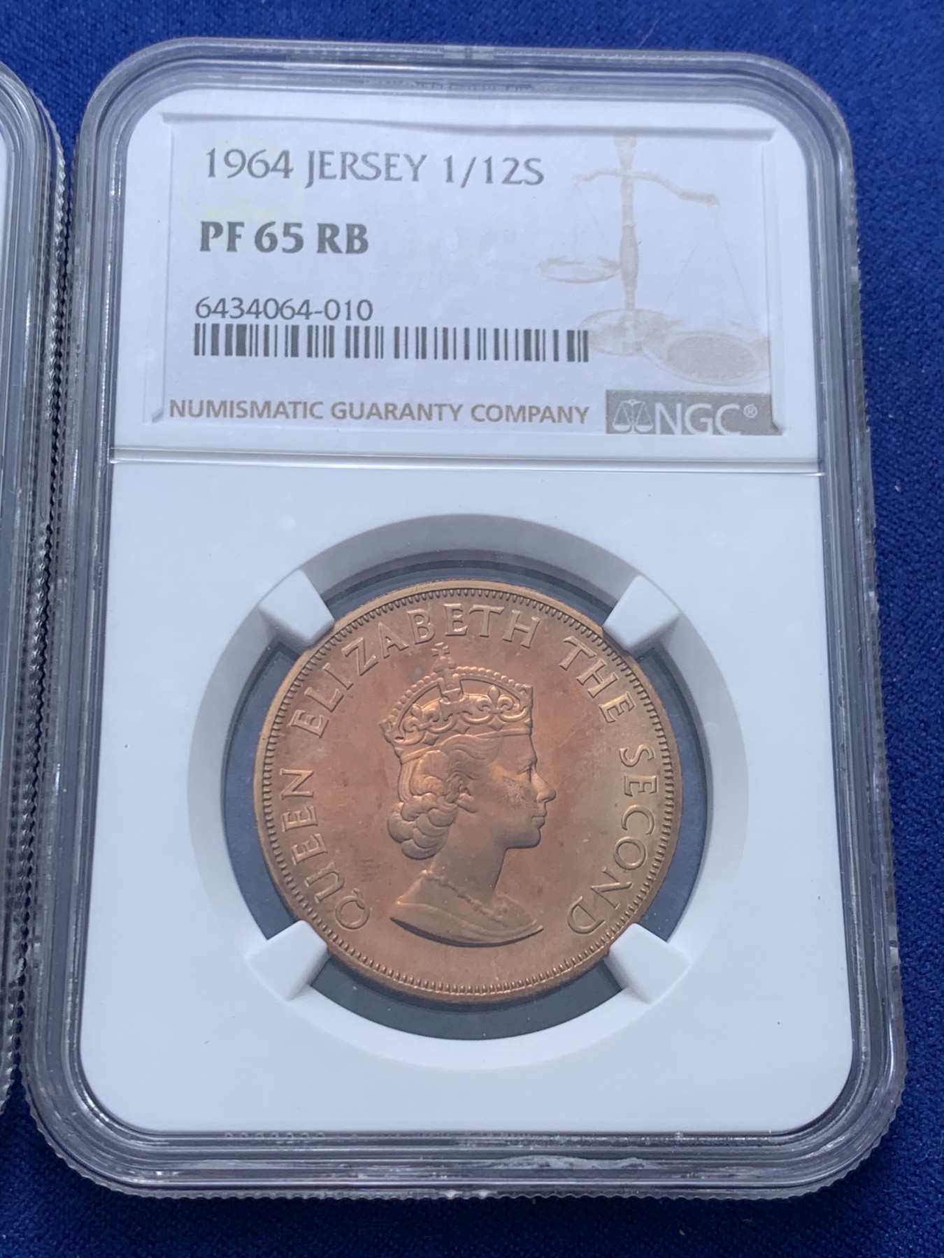 《竞宝斋》第232场-周日，周一 2场 (全场包邮) 2枚一组 NGC-PF65-66 英属泽西岛1964年精制铜币 1/4S+1/12S 高分难得 十分精美