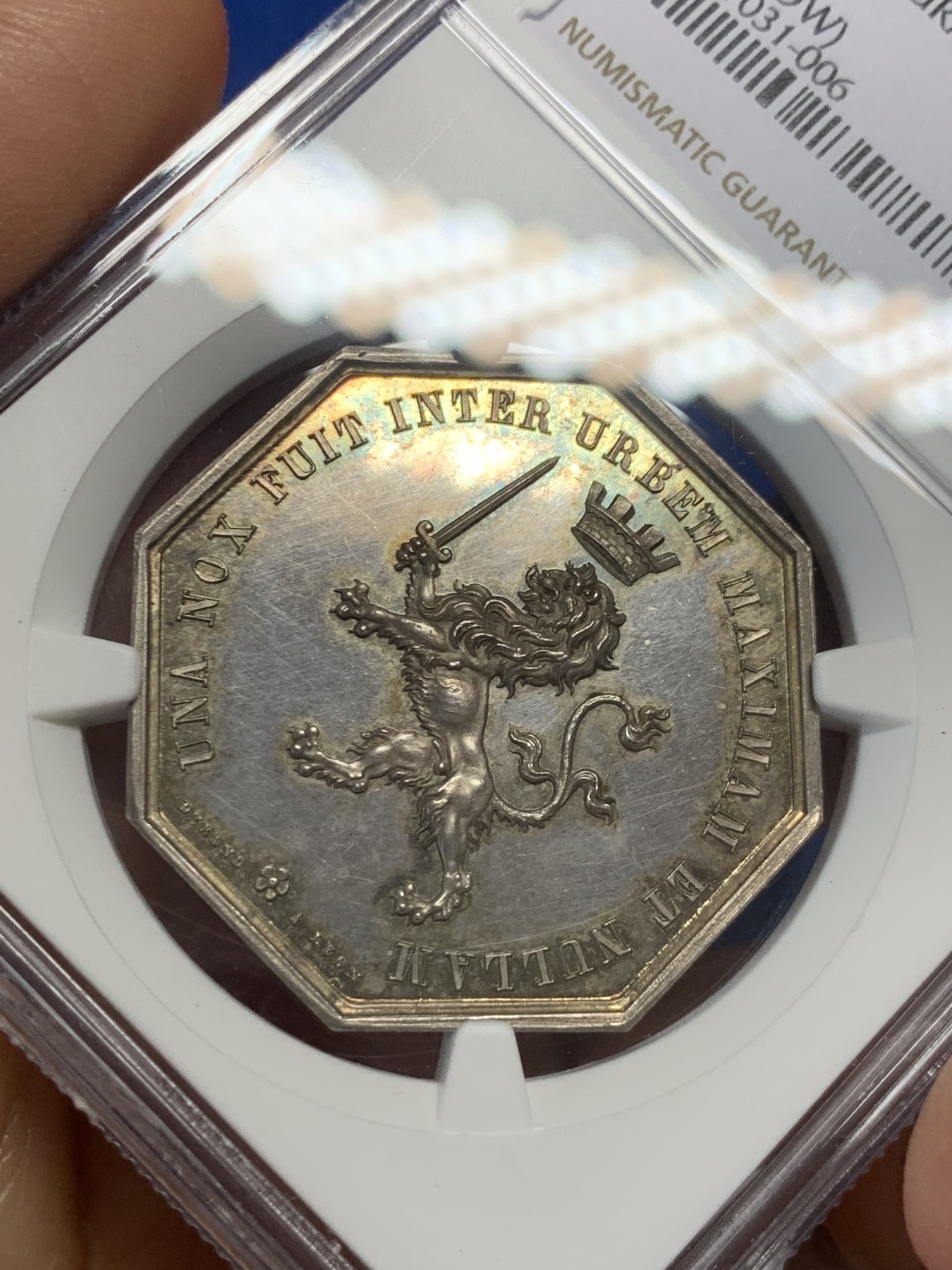 《竞宝斋》第232场-周日，周一 2场 (全场包邮) NGC MS62 法国里昂保险八角银章 船首边铭 早期难得