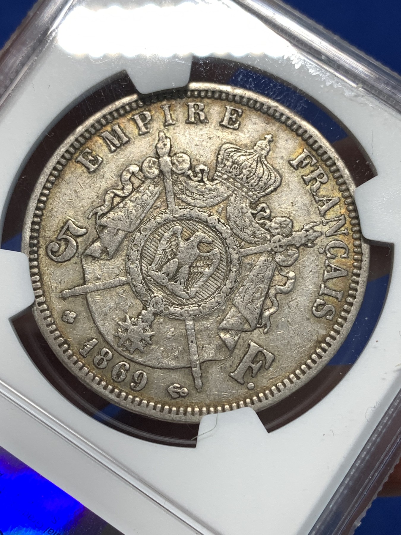 《竞宝斋》第232场-周日，周一 2场 (全场包邮) NGC XF40 法国 1869年BB版拿三5法郎银币