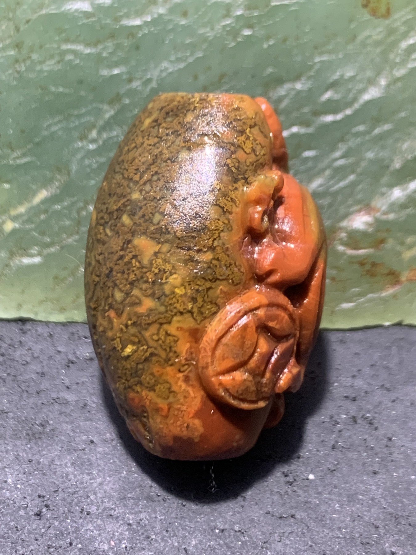 精美亚光草花纹战国红玛瑙手工雕刻复古龙，钱币桶珠一个，