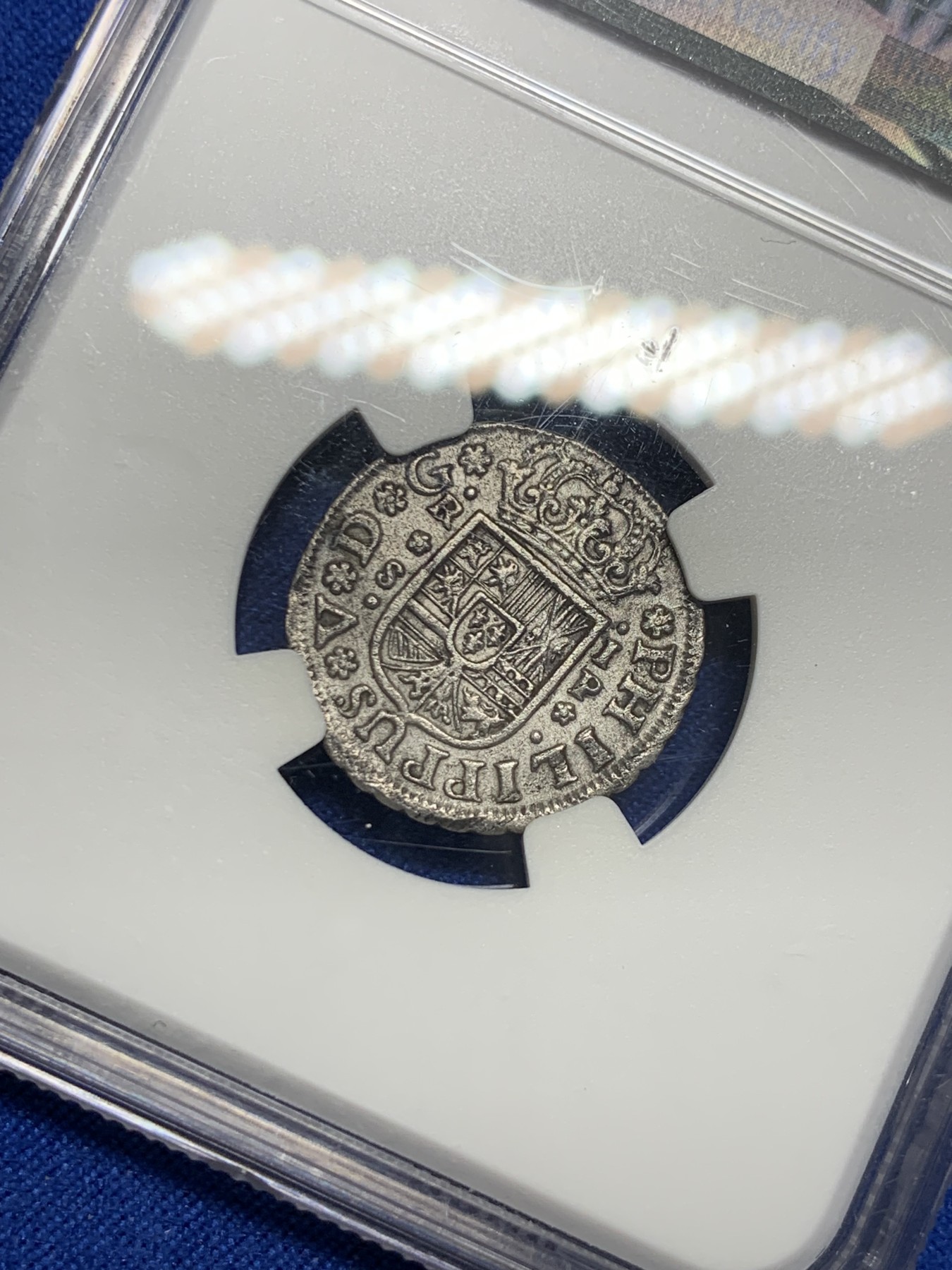 《竞宝斋》第232场-周日，周一 2场 (全场包邮) NGC AUD 西班牙1737腓力五世1里亚尔银币 本土十字 少见品种