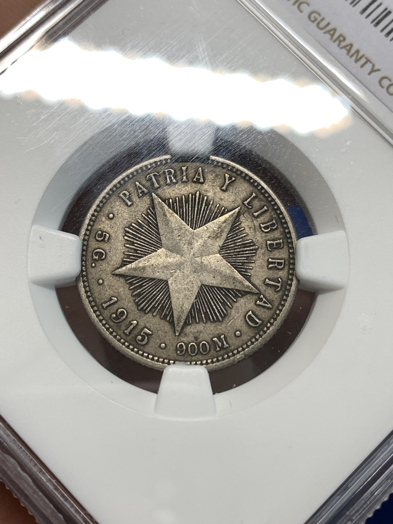 《竞宝斋》第232场-周日，周一 2场 (全场包邮) NGC-AU53 古巴1915年20分银币 古巴第一套流通银币早期年份稀少 带醇黑包浆