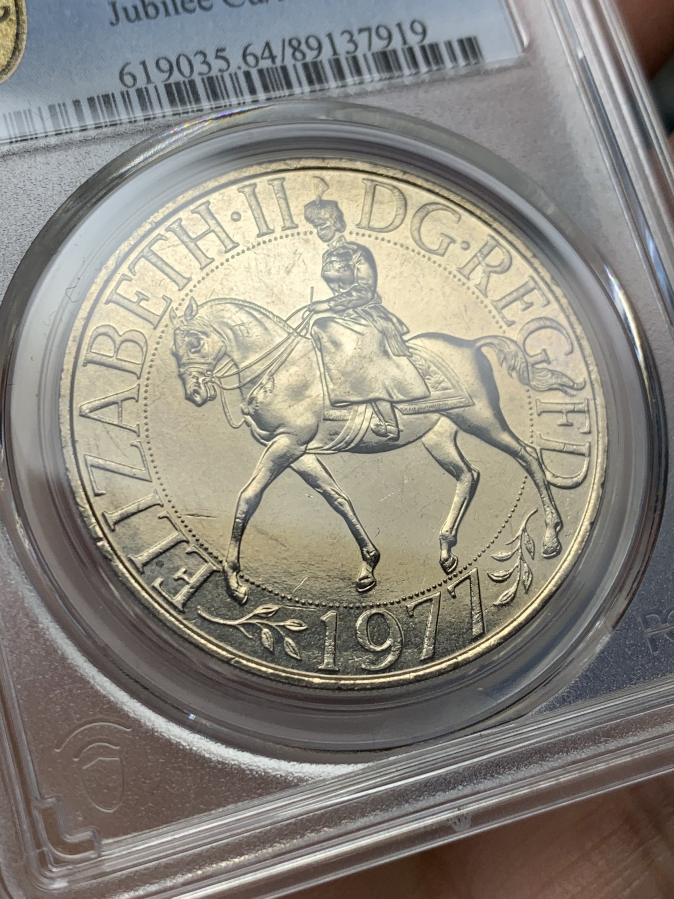 《竞宝斋》第232场-周日，周一 2场 (全场包邮) PCGS MS64 英国1977年伊丽莎白二世登基25周年纪念币