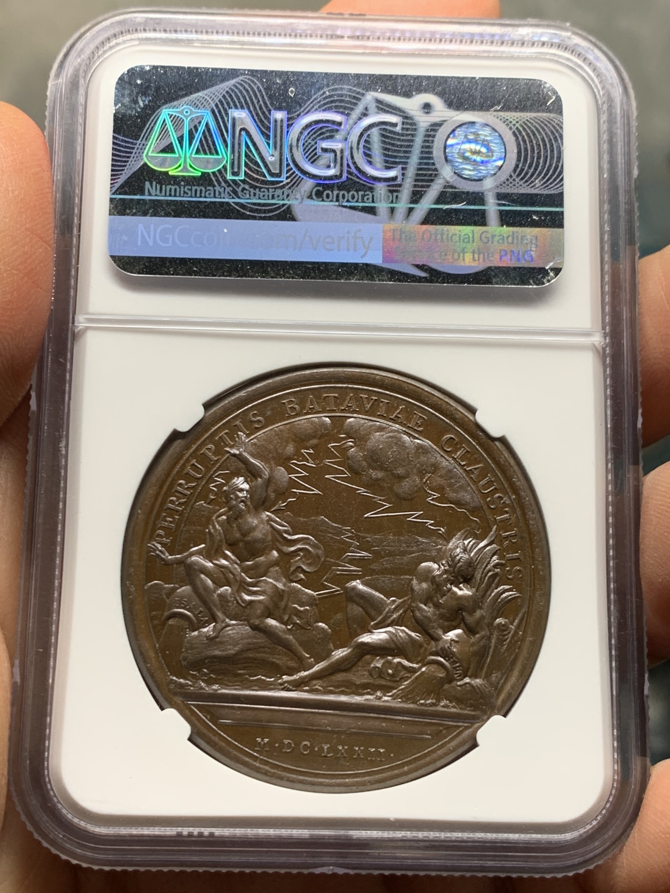 《竞宝斋》第232场-周日，周一 2场 (全场包邮) 唯一冠军分 NGC MS65 法国1672年太阳王路易十四军队撤退铜章