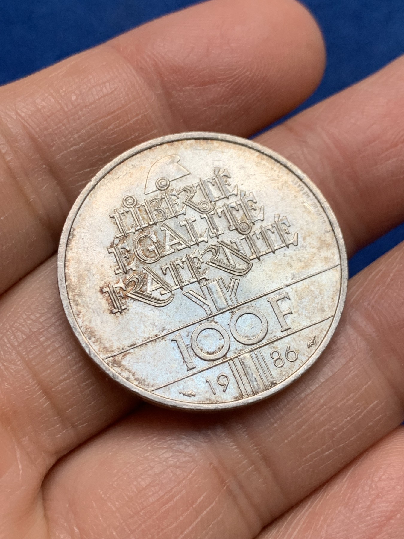 《竞宝斋》第232场-周日，周一 2场 (全场包邮) 法国1986年自由女神100法郎银币