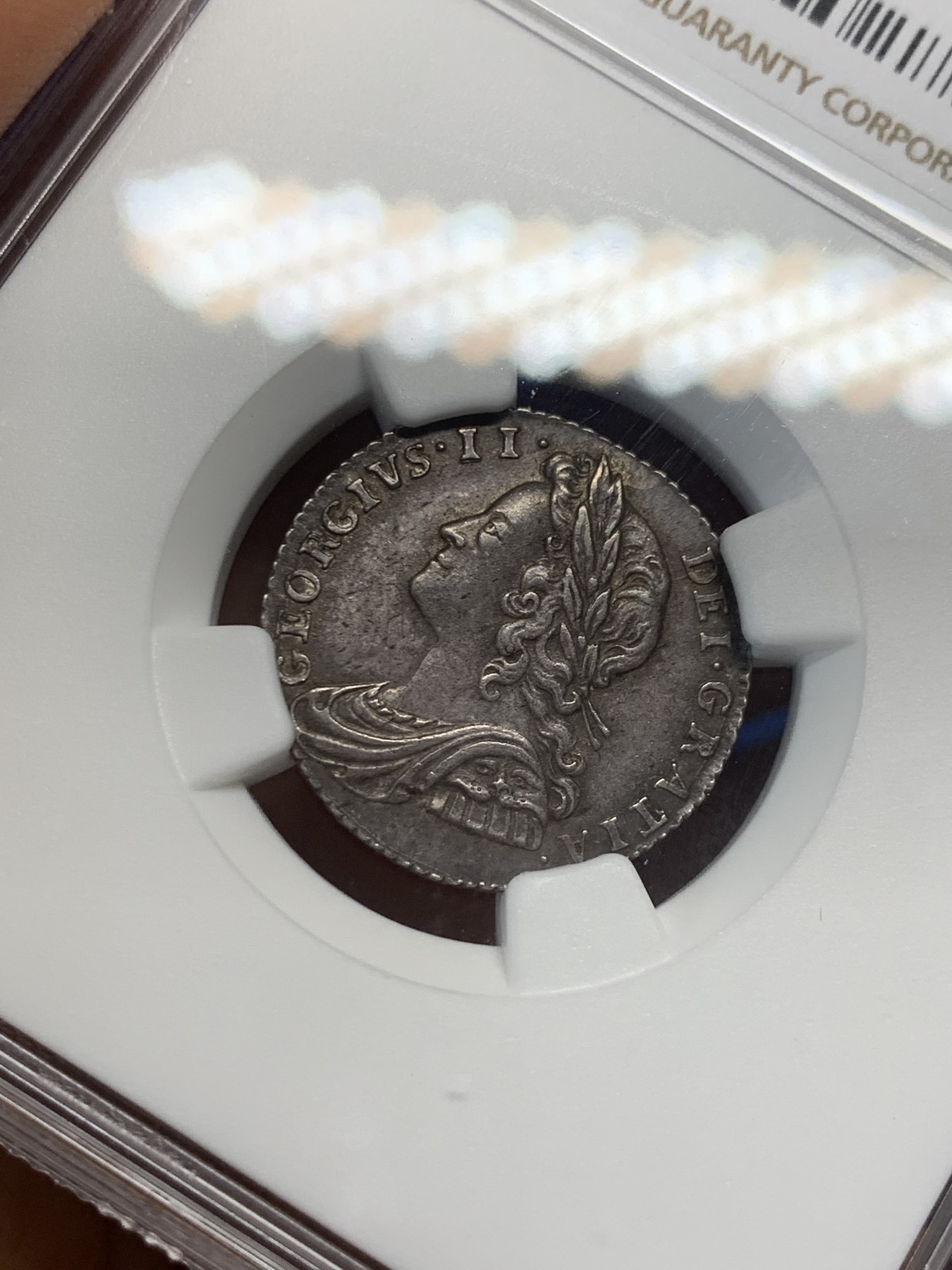 《竞宝斋》第232场-周日，周一 2场 (全场包邮) NGC MS62 英国1732乔治二世6便士银币 原味深包浆