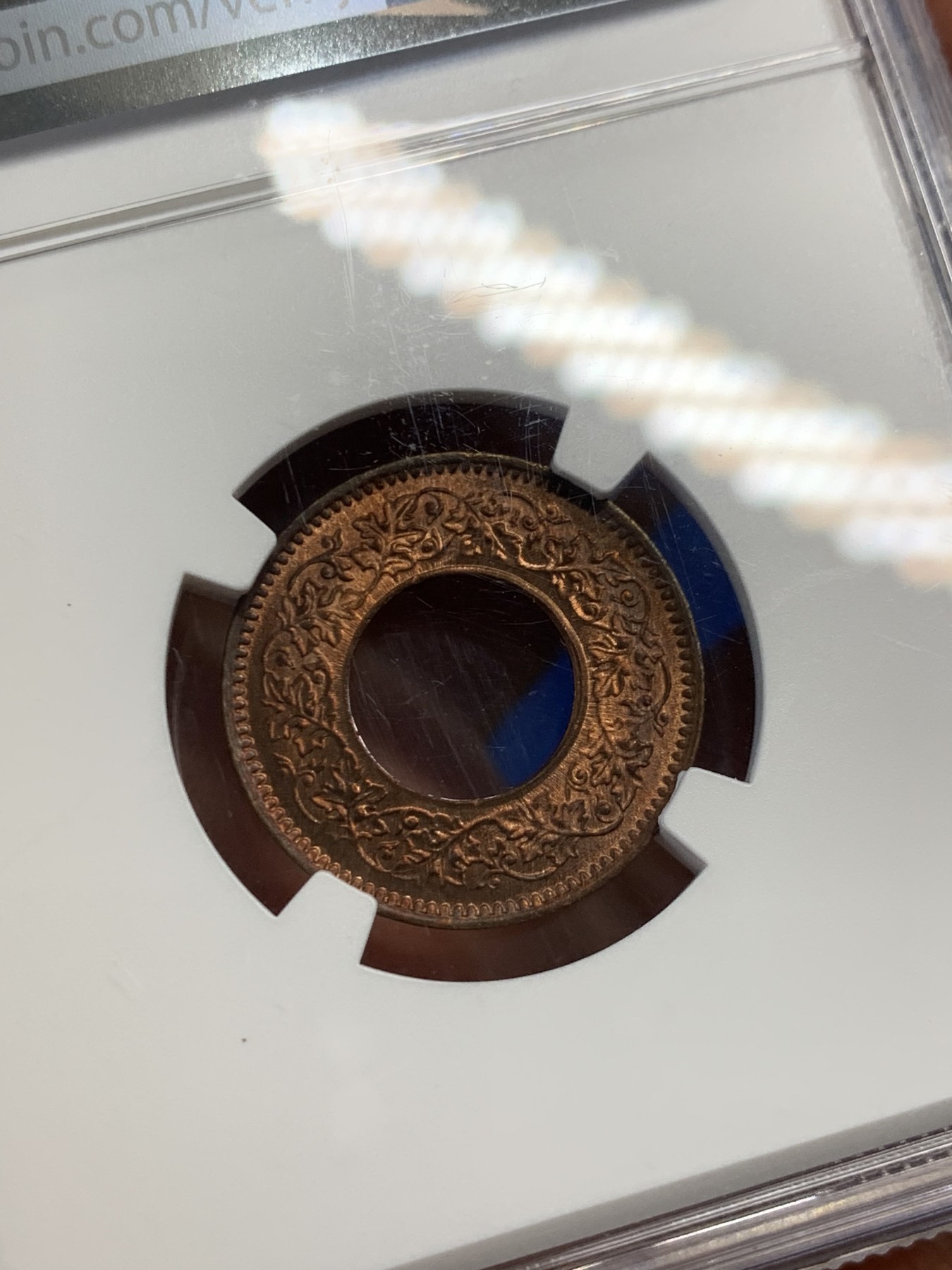 《竞宝斋》第232场-周日，周一 2场 (全场包邮) NGC MS64RB 英属印度1944年南非比勒托利亚厂【P厂】铸造中孔立冠1派沙铜币