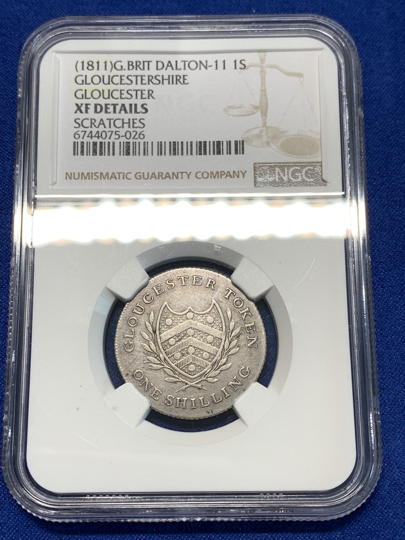 《竞宝斋》第232场-周日，周一 2场 (全场包邮) NGC XFD 英国1811年格罗斯特郡先令代用银币 非常少见的品种 灰包浆 正面小划痕可惜了