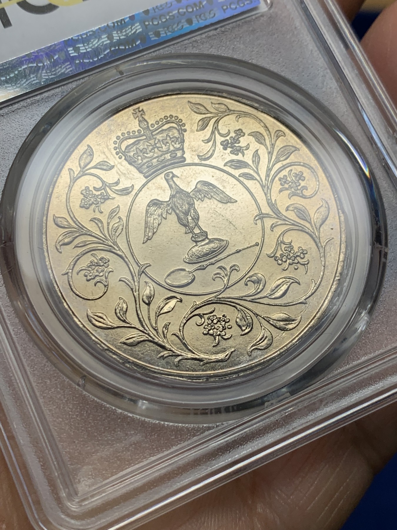 《竞宝斋》第232场-周日，周一 2场 (全场包邮) PCGS MS64 英国1977年伊丽莎白二世登基25周年纪念币