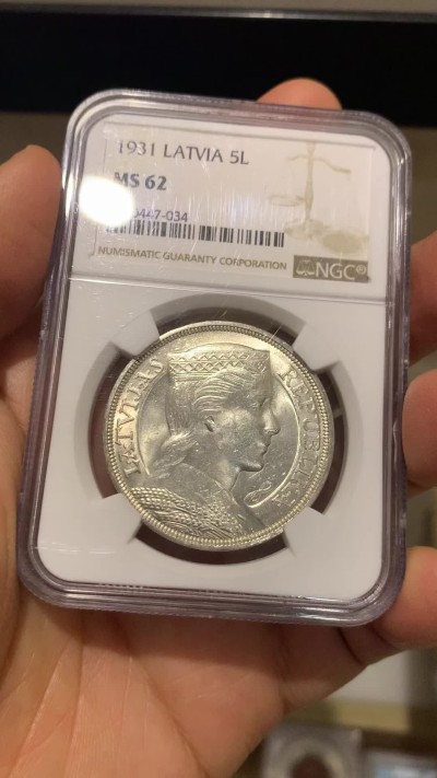 《竞宝斋》第232场-周日，周一 2场 (全场包邮) NGC-MS62 拉脱维亚1931年谷物女神纪念银币-5拉特 光度好