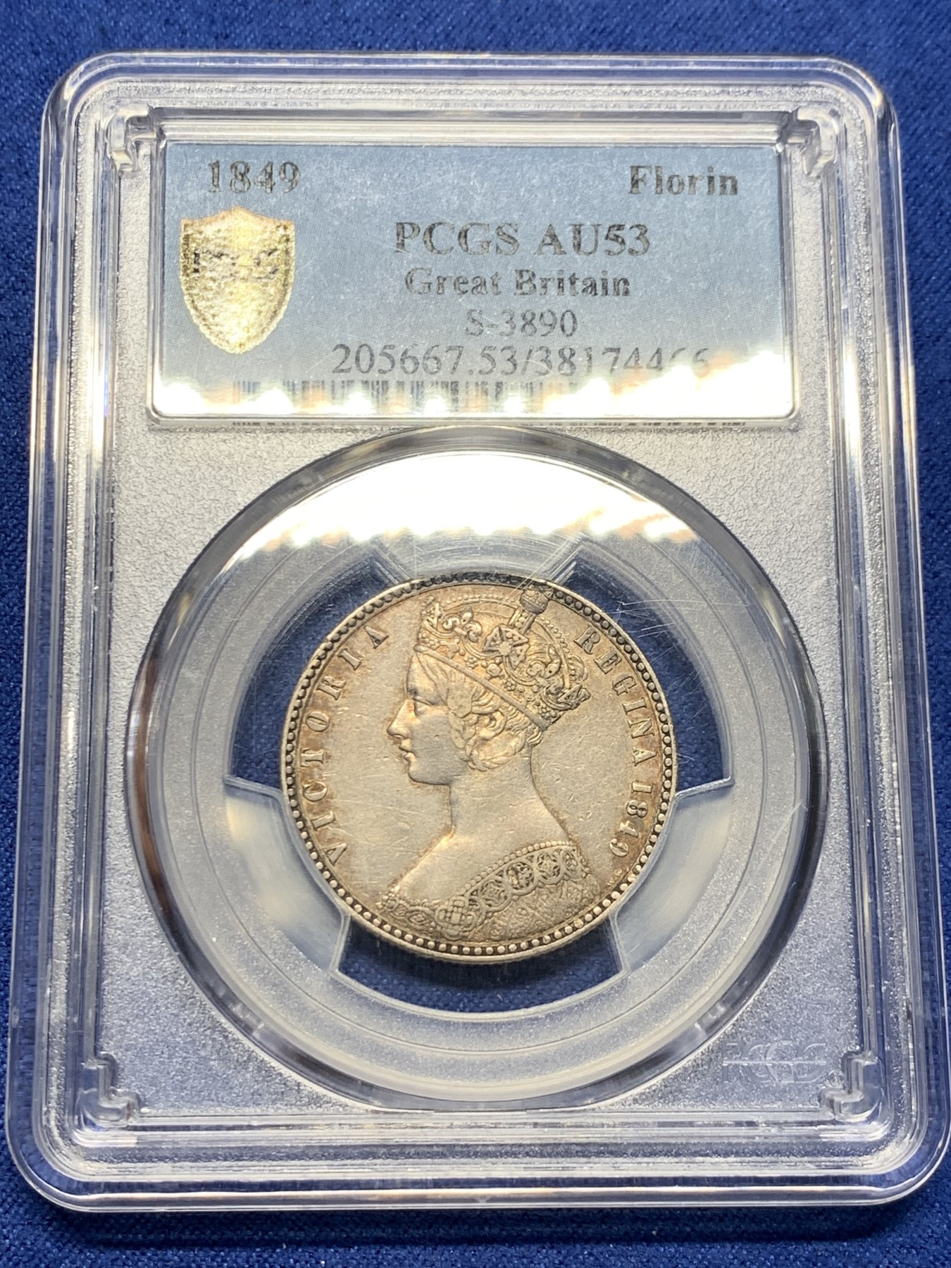 《竞宝斋》第232场-周日，周一 2场 (全场包邮) PCGS AU53 英国1849年小维无神弗洛林 维多利亚名誉品 淡金色包浆 深打 细节 很漂亮的一枚 实惠之选