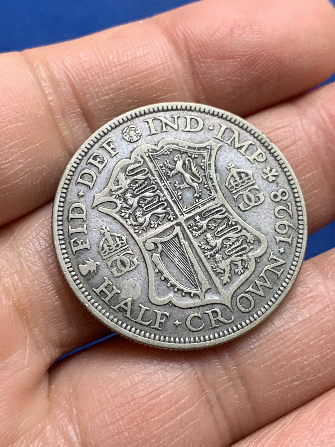 《竞宝斋》第232场-周日，周一 2场 (全场包邮) 英国1928年乔治五世半克朗银币