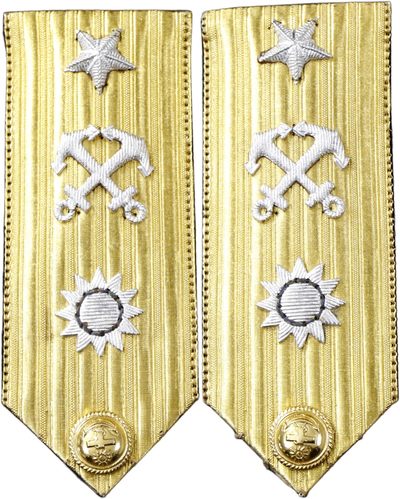 华宇2023年秋季拍卖会-纸杂专场 - 民国海军少将肩章一对，尺寸：5.5×14cm