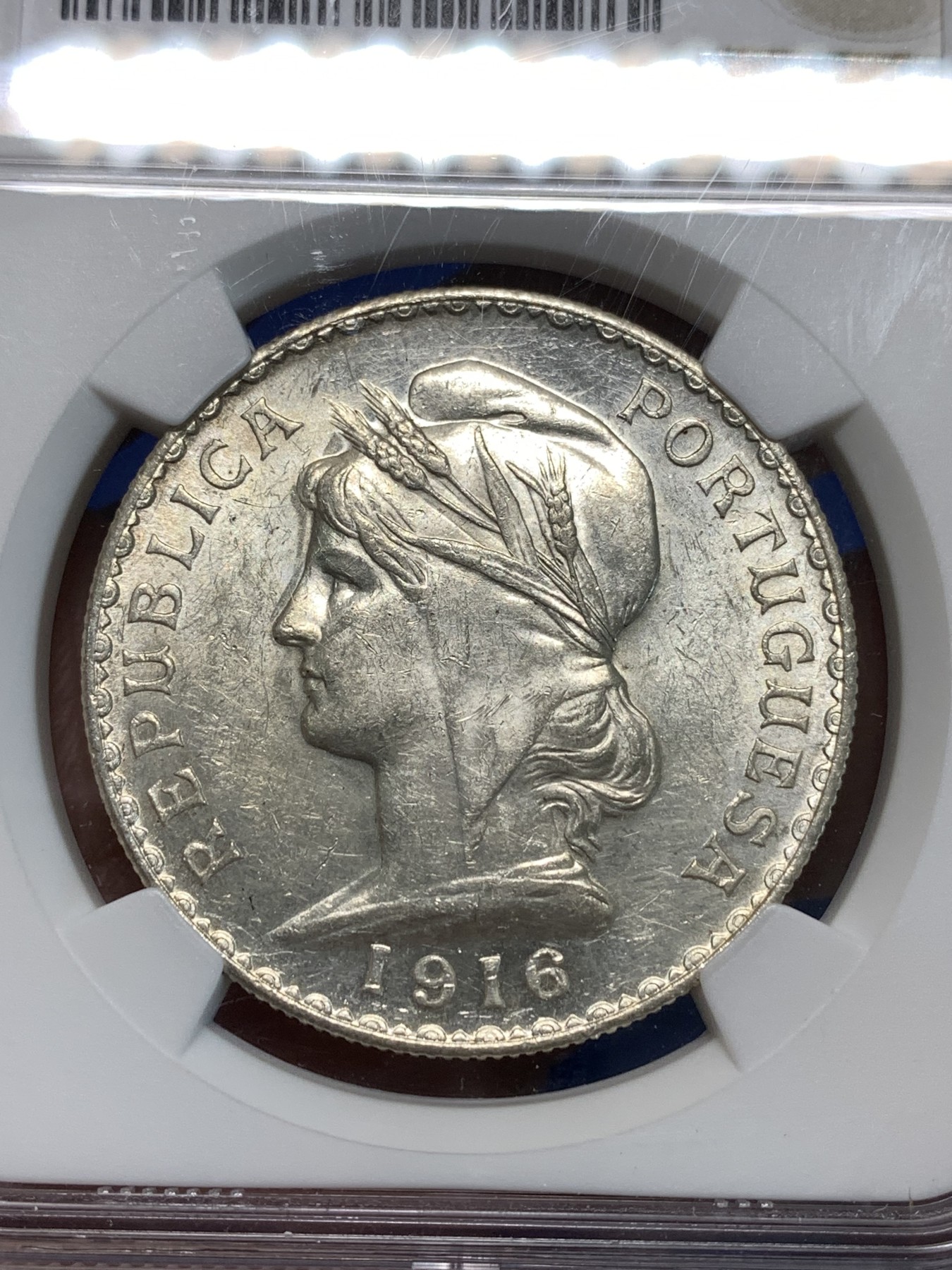 《竞宝斋》第232场-周日，周一 2场 (全场包邮) NGC UNC 葡萄牙1916年女神头像1埃斯库多大银币