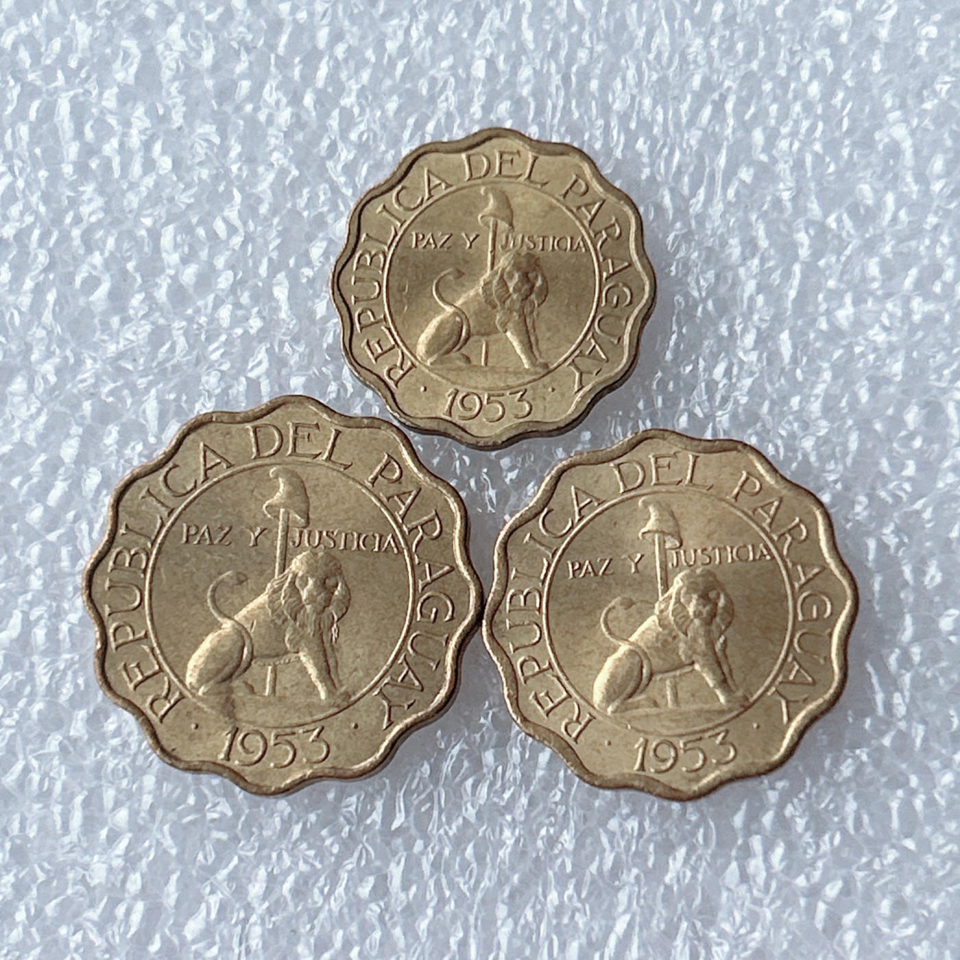 全场一元起拍 世界散币、银币专场 第53期 巴拉圭1953年黄铜币3枚 狮子版