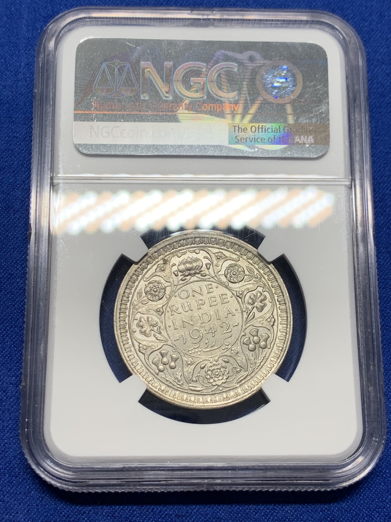 《竞宝斋》第232场-周日，周一 2场 (全场包邮) NGC-MS63 英属印度1942B乔治六世银卢比，霜银转光，花枝细节精美。BU品质，可藏的状态