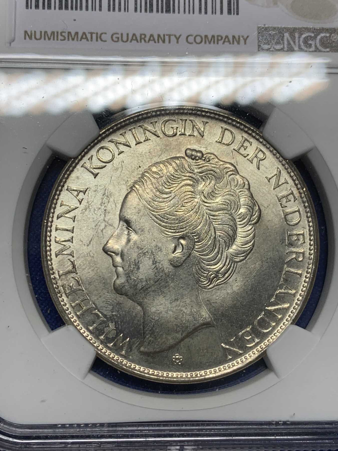 《竞宝斋》第232场-周日，周一 2场 (全场包邮) NGC MS63 荷属库拉索1944D女王威廉明娜2.5盾大银币