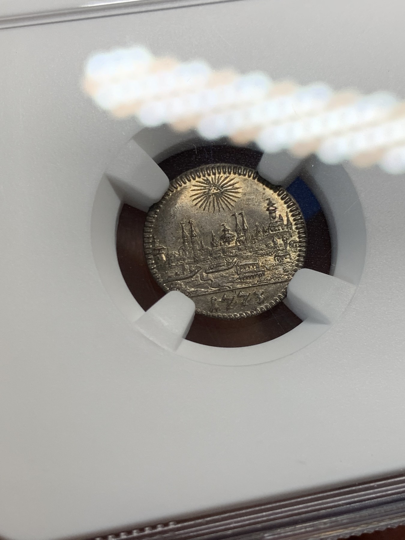 《竞宝斋》第232场-周日，周一 2场 (全场包邮) NGC-UNC 1773年 神圣罗马帝国纽伦堡城市景观小银币 面值1克鲁泽  精制细腻 尽显250年前的德系精工