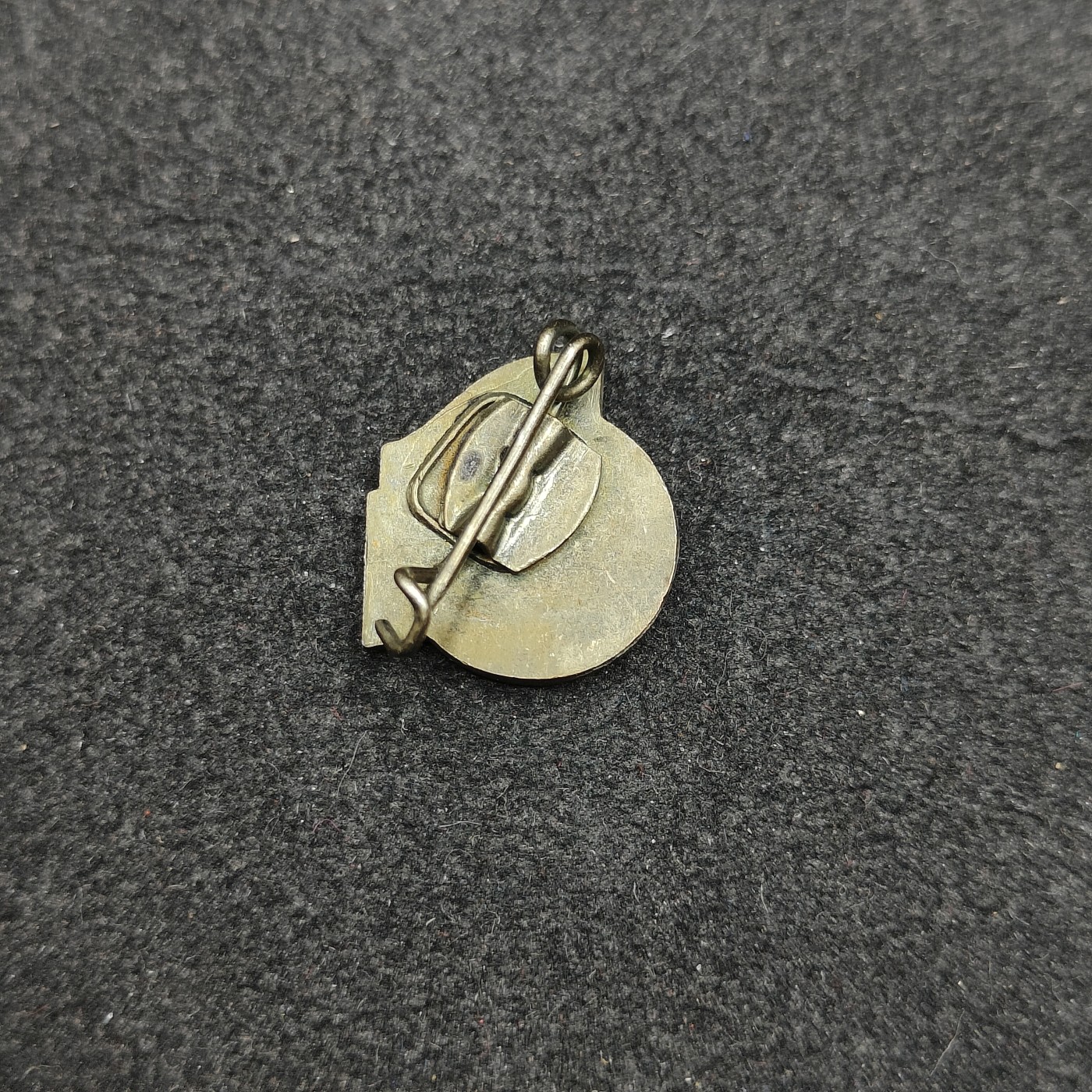 全场0元起拍 第124期 咸鱼国勋章拍卖专场 1月10日（周三）下午6：00开始 苏德友谊徽章