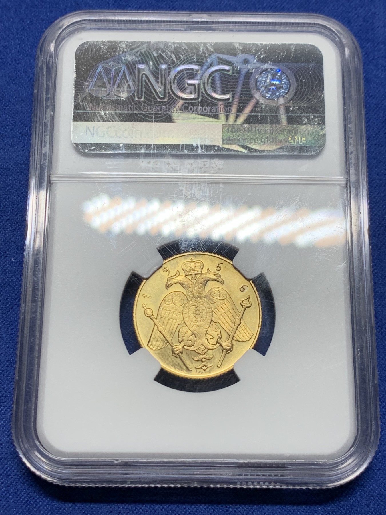 《竞宝斋》第232场-周日，周一 2场 (全场包邮) NGC PF66 塞浦路斯1966年精制索维林金币 8克 9167金 直径22MM  高分