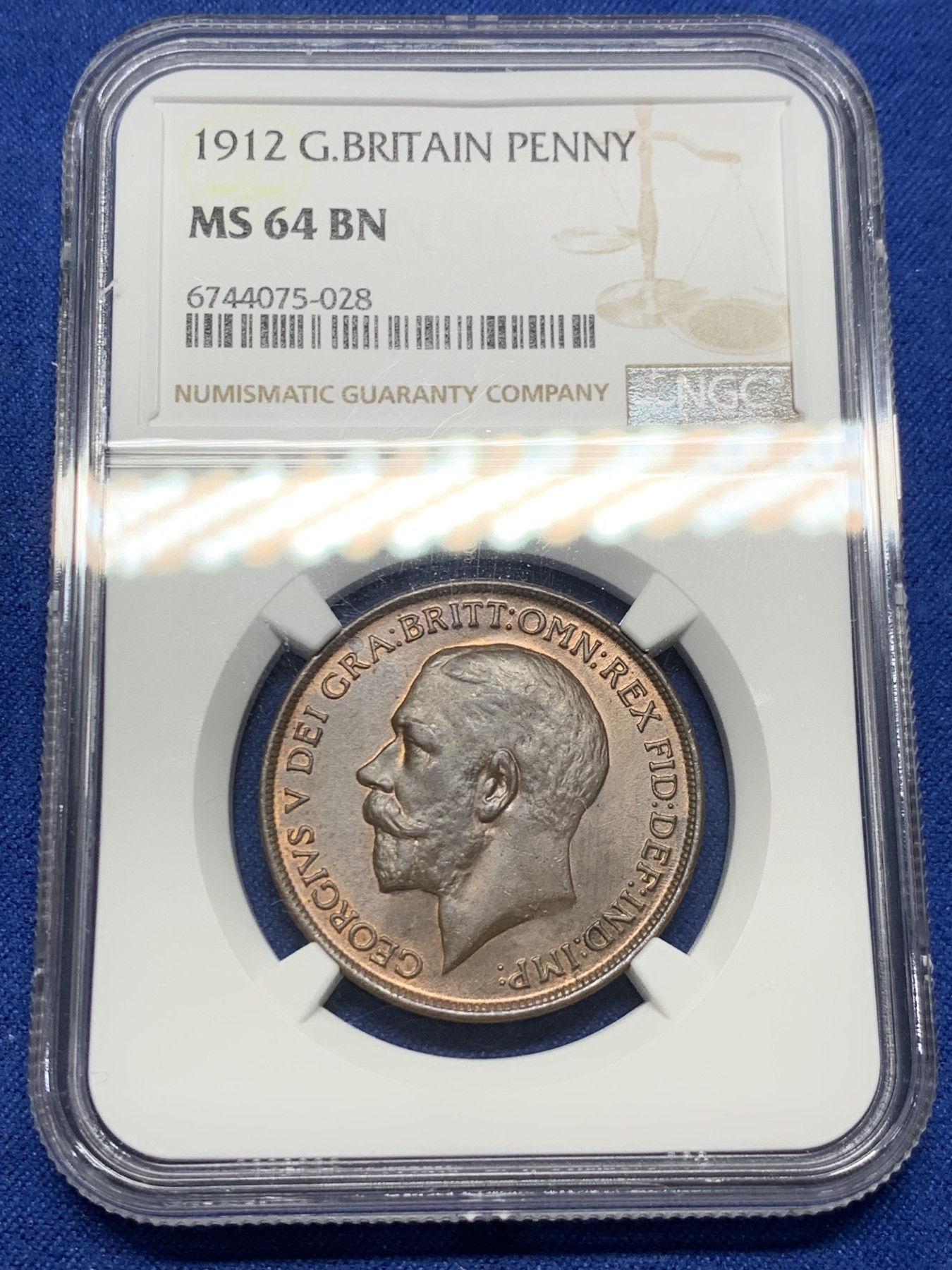 《竞宝斋》第232场-周日，周一 2场 (全场包邮) NGC MS64BN 英国1912年乔治五世1便士大铜币 乔五发行的第二年 早期高品不多 巧克力颜色缎面光泽