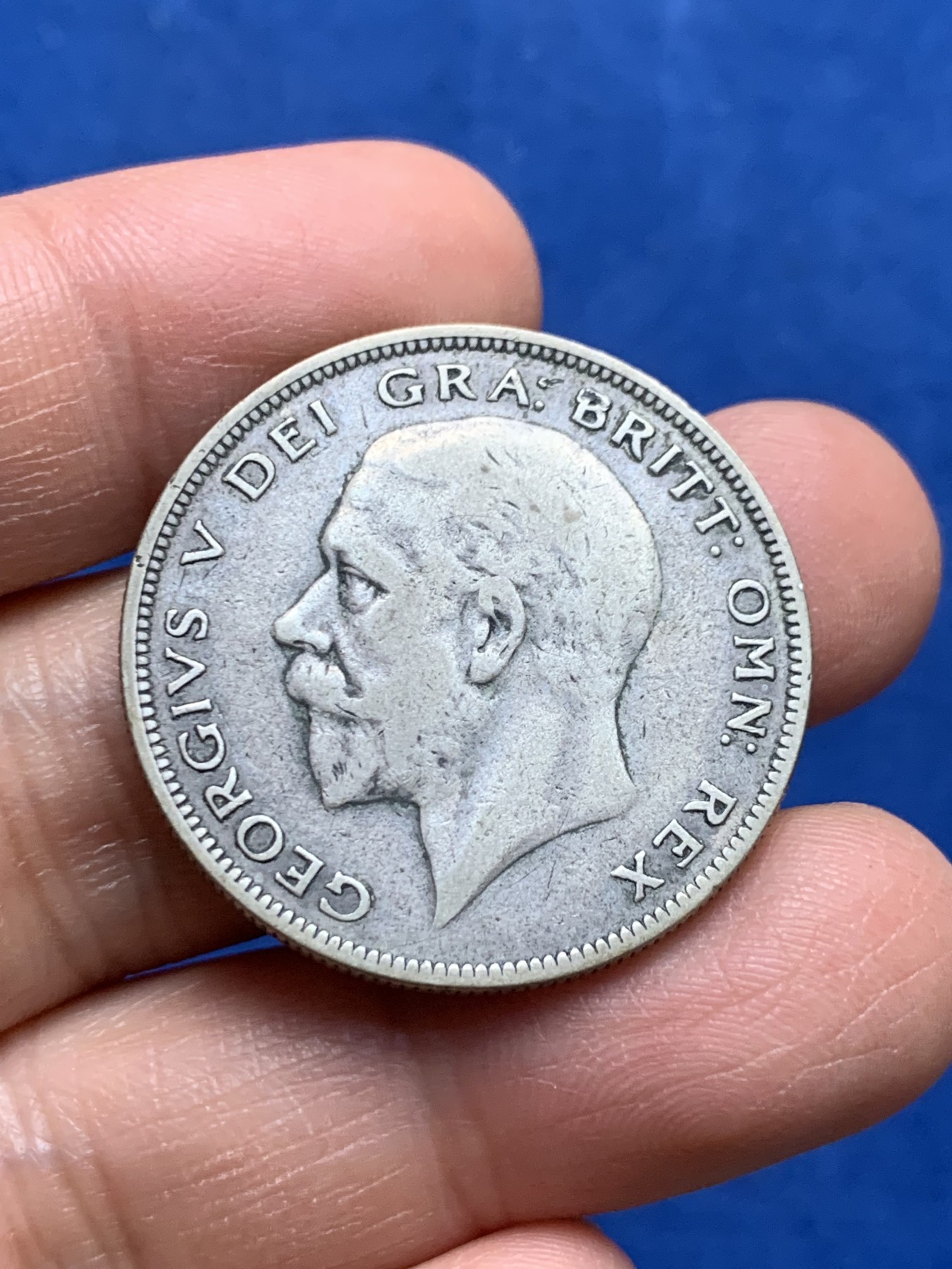 《竞宝斋》第232场-周日，周一 2场 (全场包邮) 英国1928年乔治五世半克朗银币