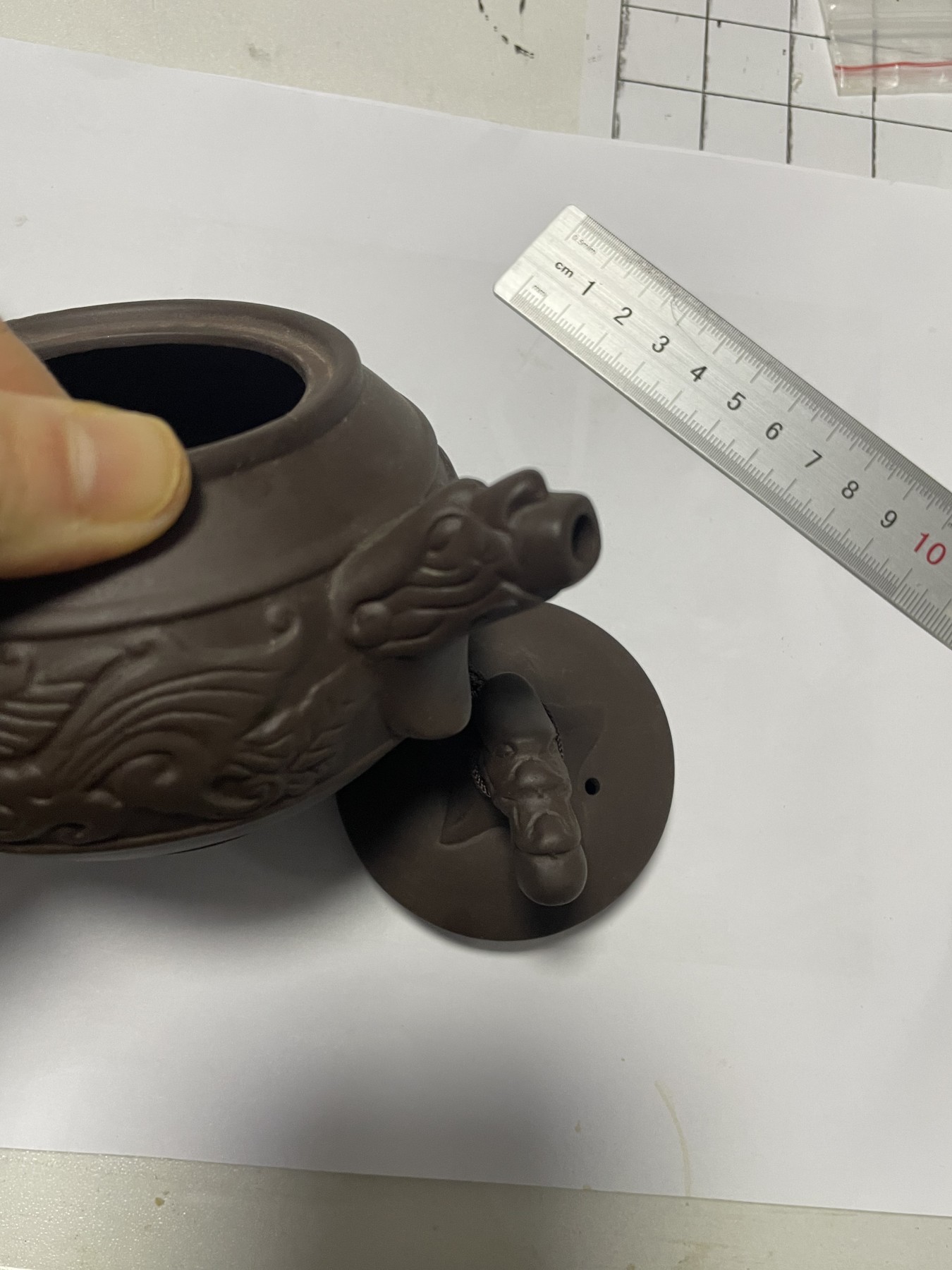 第17场瓷器、紫砂壶、铜器、字画和杂项专场 紫砂茶壶一件，特惠上传